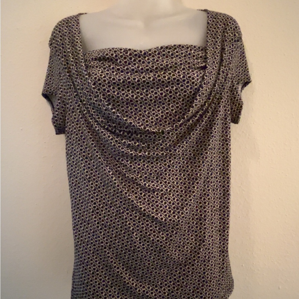 M Susan Lawerence Tan and Black Scoop Neckline Blouse